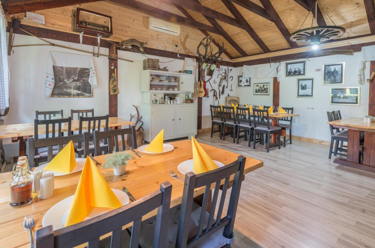 Villa Rubcic Rooms Rakovica Buitenkant foto