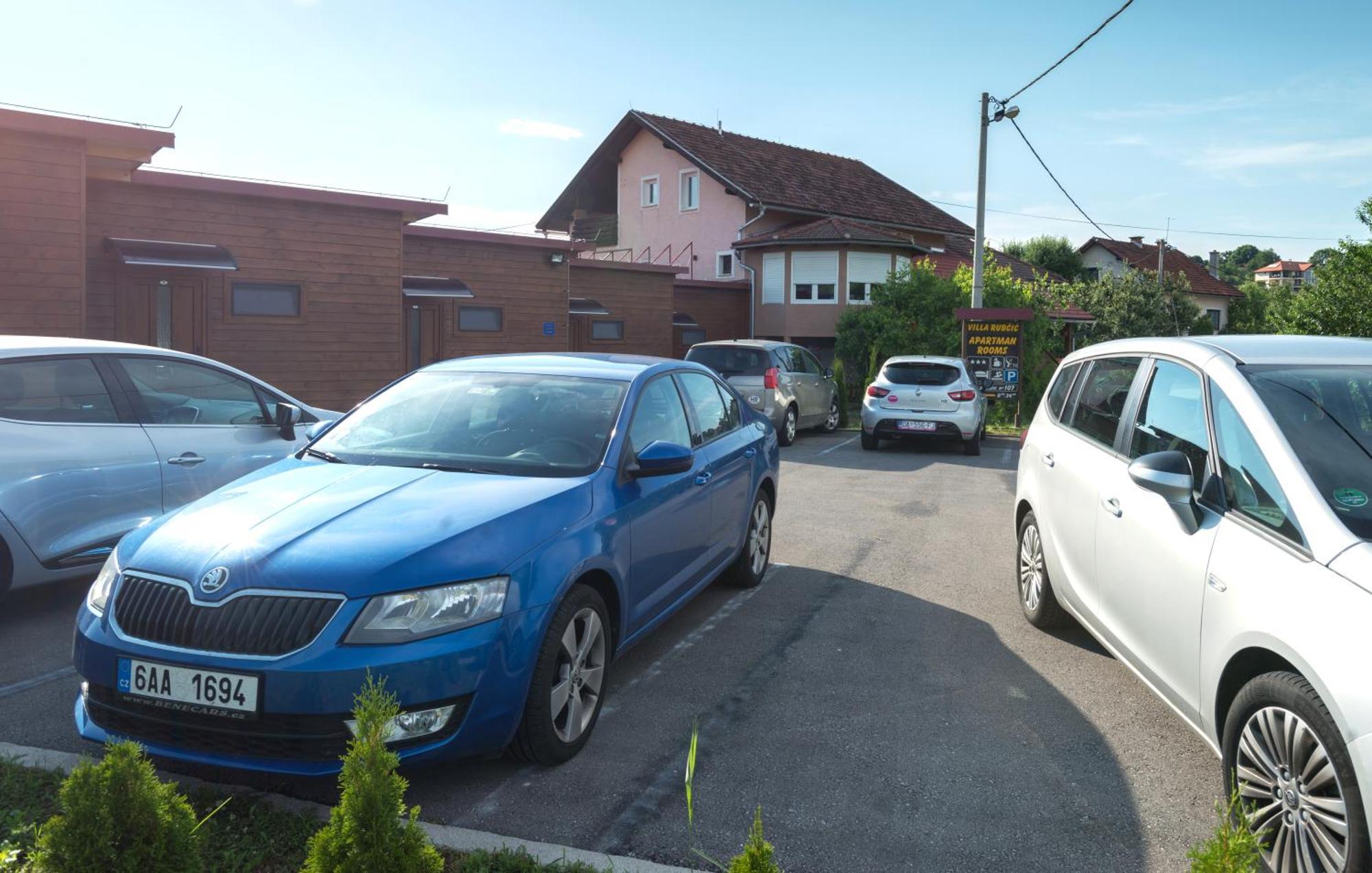 Villa Rubcic Rooms Rakovica Buitenkant foto