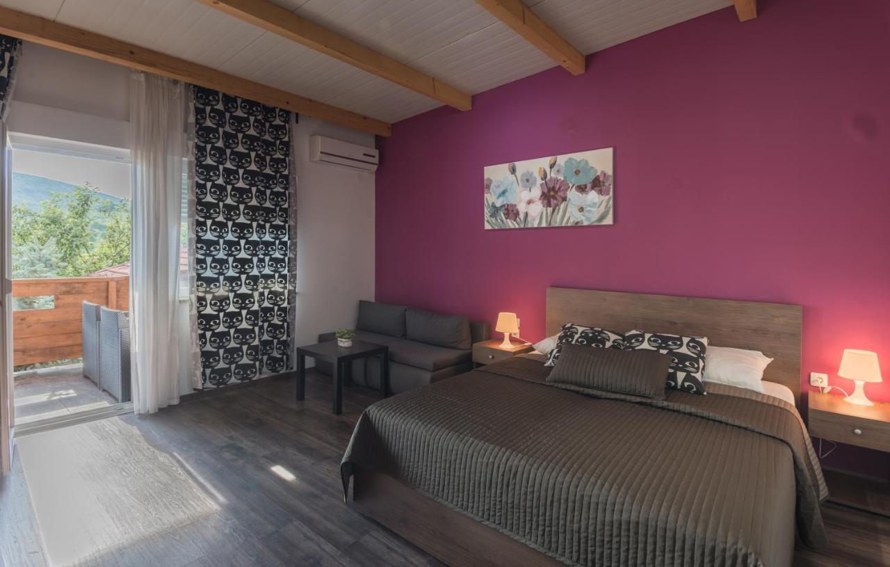 Villa Rubcic Rooms Rakovica Buitenkant foto